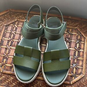 Sorel Women's Olive Green Strap Slingback Sandals